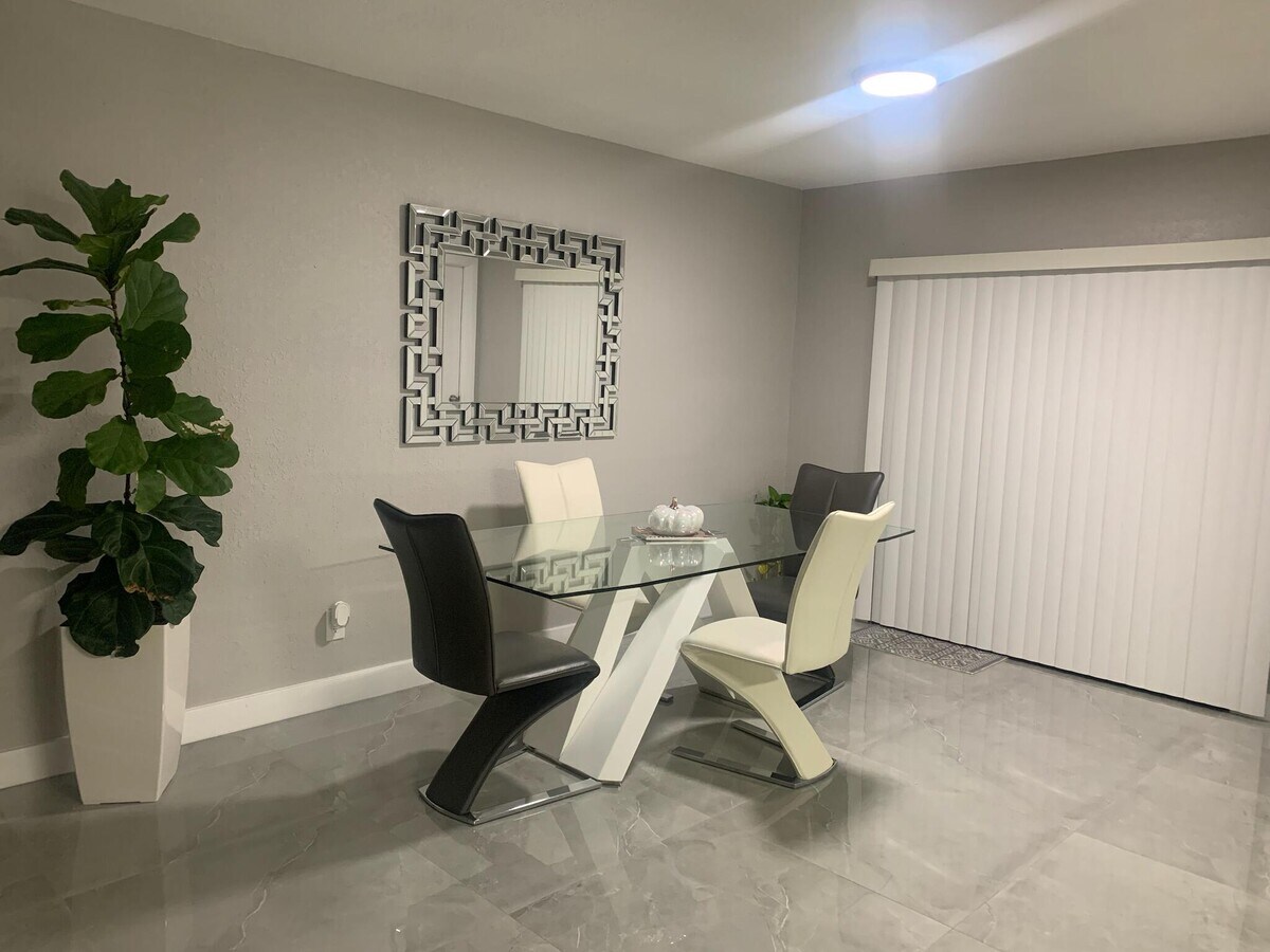 Photo - 3093 Pinehurst Dr