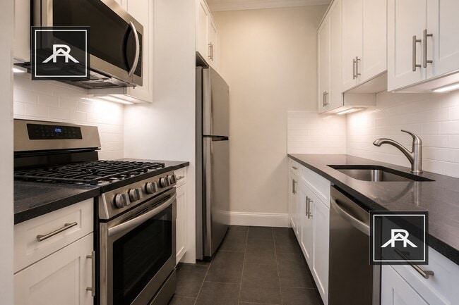 Photo - 871 Beacon St Unit 2