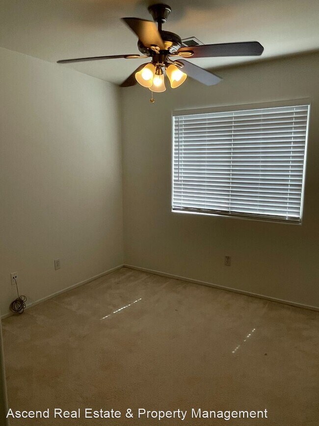 Photo - 3 br, 2 bath House - 10208 Pyramid Peak Dr