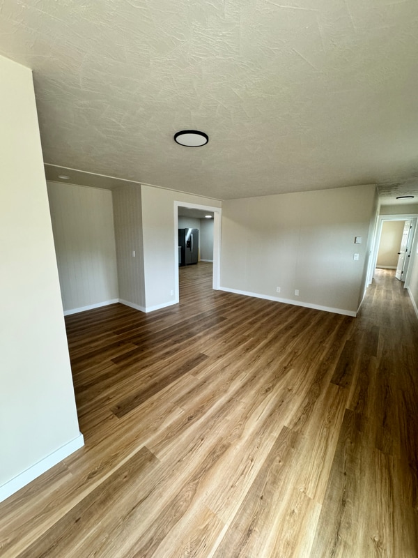 Photo - 192 Beacon Hill Dr