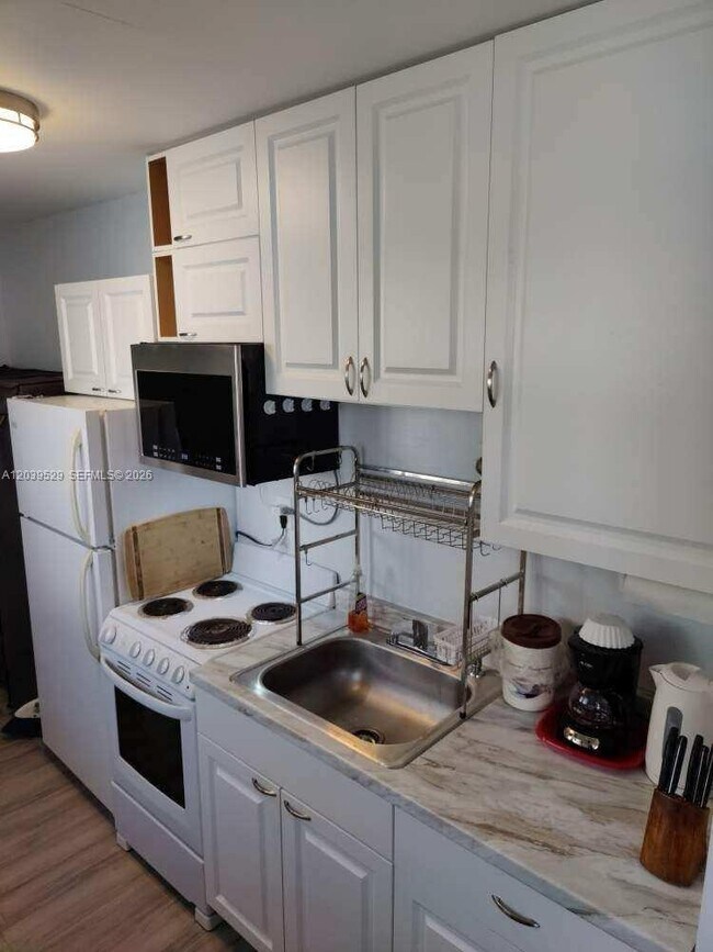 Photo - 1279 NE 180th St Unit 1