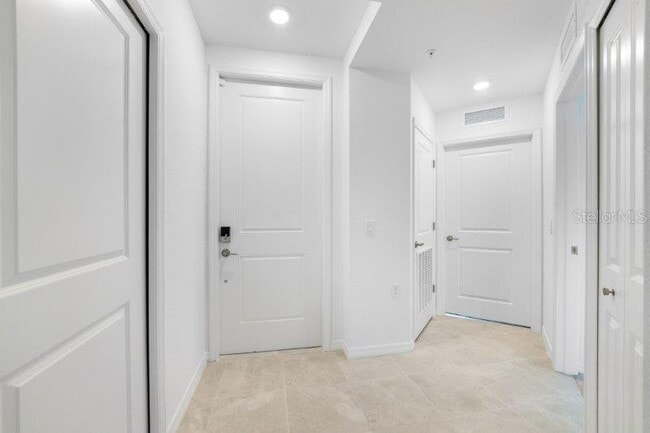 Photo - 14151 Heritage Landing Blvd Unit 1021