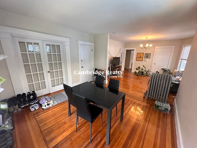 Photo - 26 Burnham St Unidad 2M