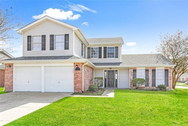 Photo - 102 Honeywood Dr Casa