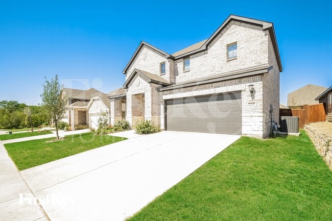 Photo - 223 Rosewood Dr