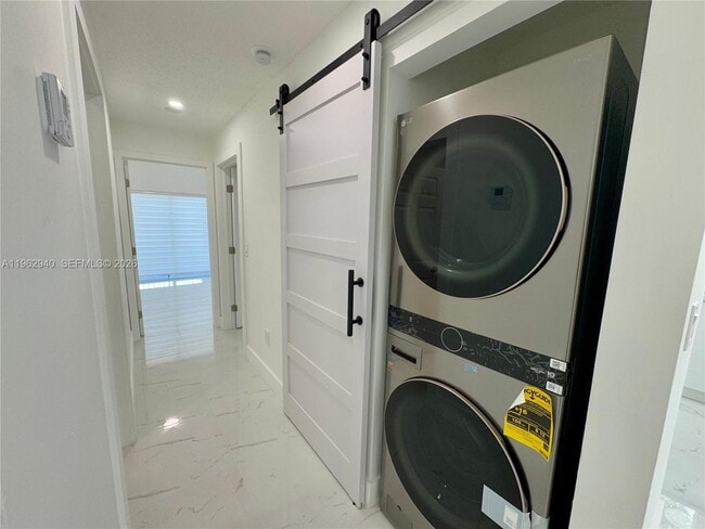 Photo - 421 NW 13th Ave Unidad B