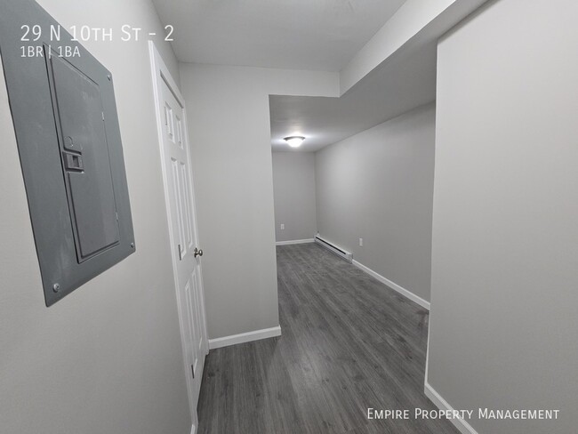 1-Bedroom/ 1-Bathroom Apartment at Allentown! - 1-Bedroom/ 1-Bathroom Apartment at Allentown! Unidad 2