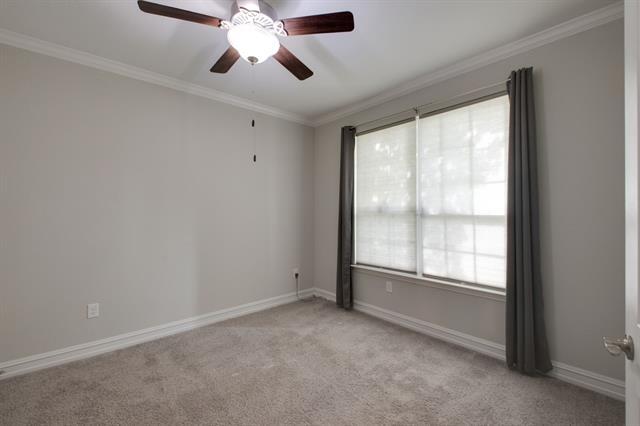 Photo - 3505 Montadale Ave