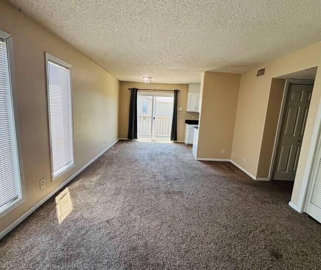 Photo - Par Lane Unit 6720 W Par Ln #3