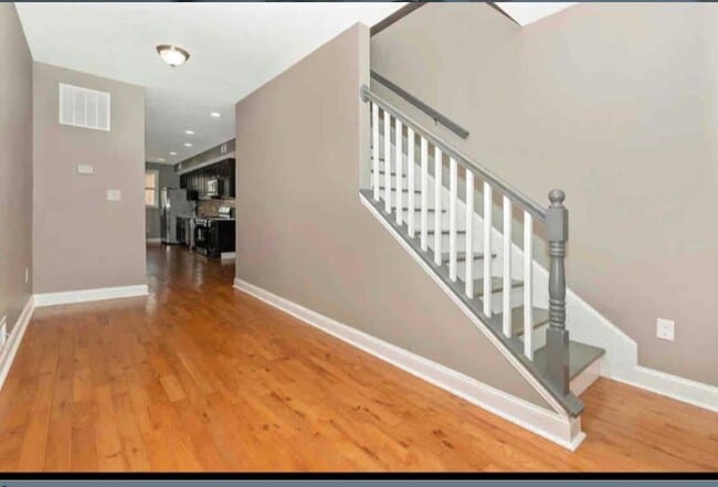 Photo - 1112 Rutland Ave