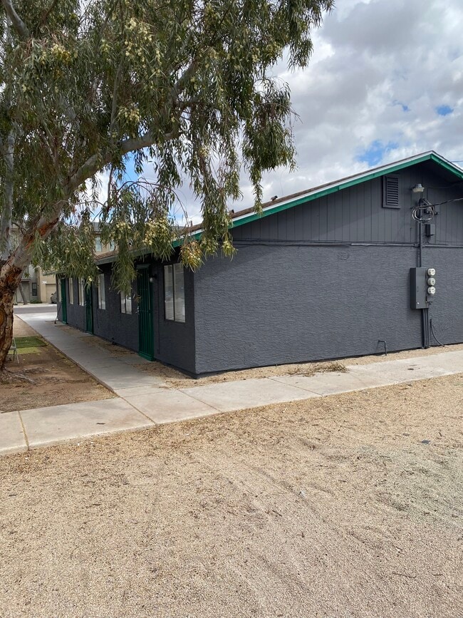 Photo - 2903 E Wier Ave Unit 3