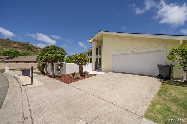 Photo - $4000 / 3BR/ 2BA  WELL MAINTAINED SINGLE FAMILY HOME WITH ENCLOSED GARAGE IN KALAMA VALLEY