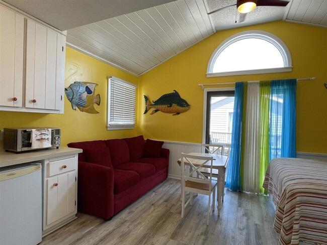 Building Photo - 56821 North Carolina Hwy 12 Unit SI ID1512405P