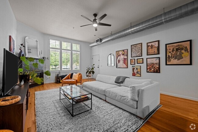 Building Photo - Amazing 1 Bedroom in the Heart of Lowry Rental
