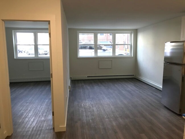 Photo - 8th Ave Condos