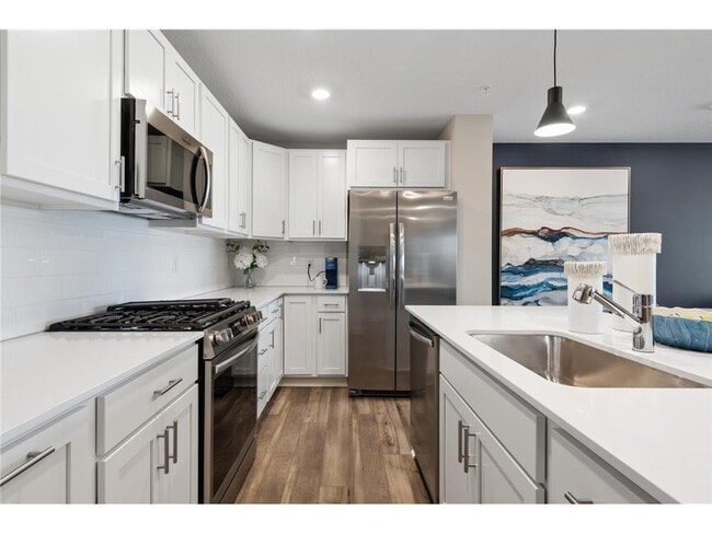 Photo - 5289 Long Pointe Pass