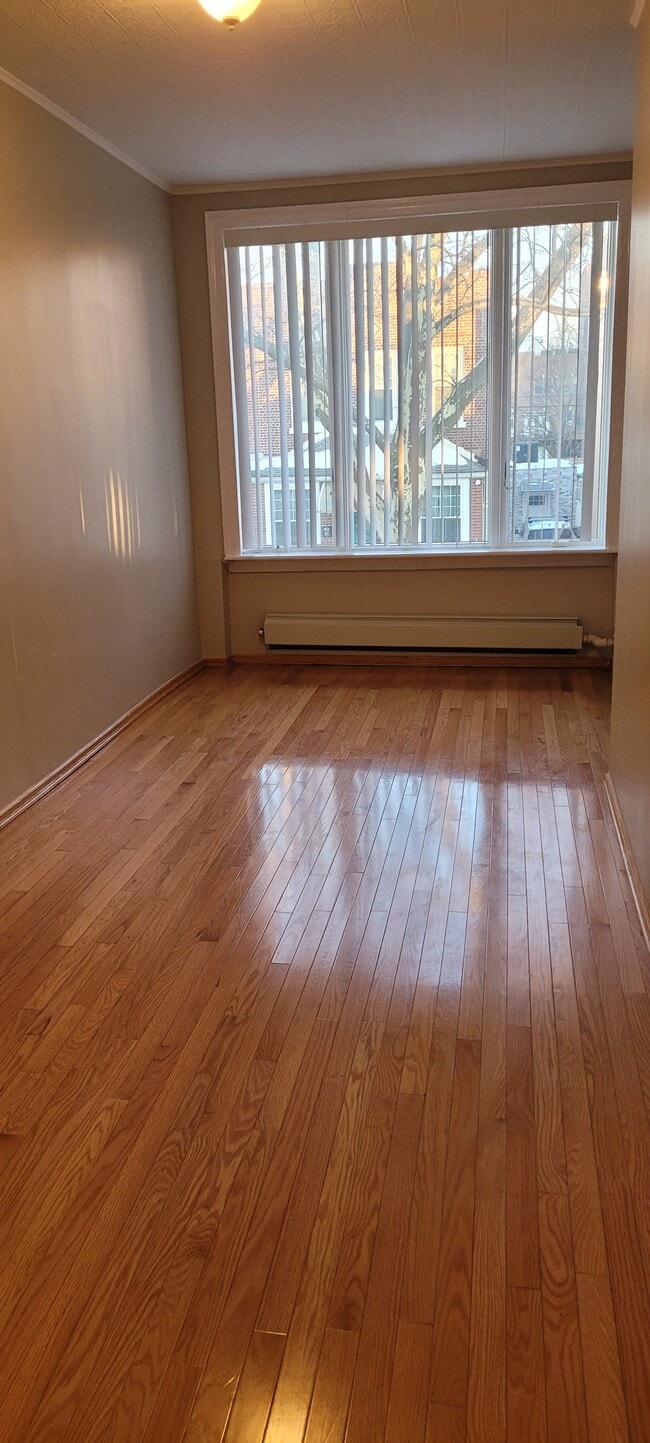 Third Bedroom - 53 Clara St Unit Top Floor