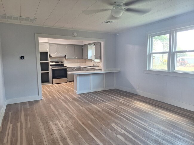 Building Photo - 3405 N Redlands Rd Rental
