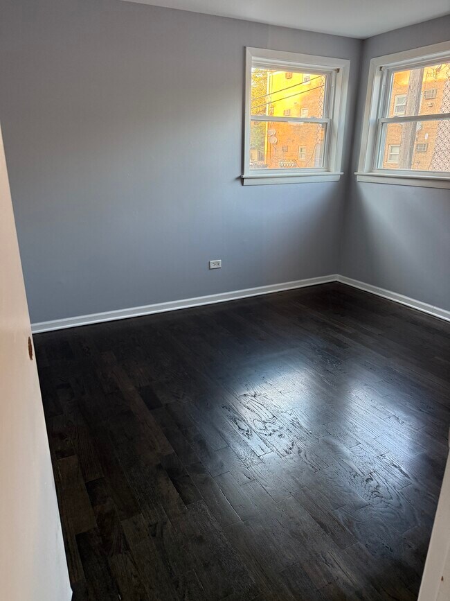 Photo - 14141 S School St Unit 1B