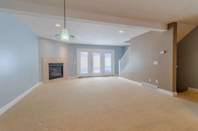 Photo - Modern Living Meets Cozy Charm