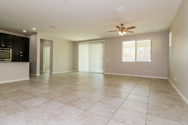 Photo - 16905 W Woodlands Ave