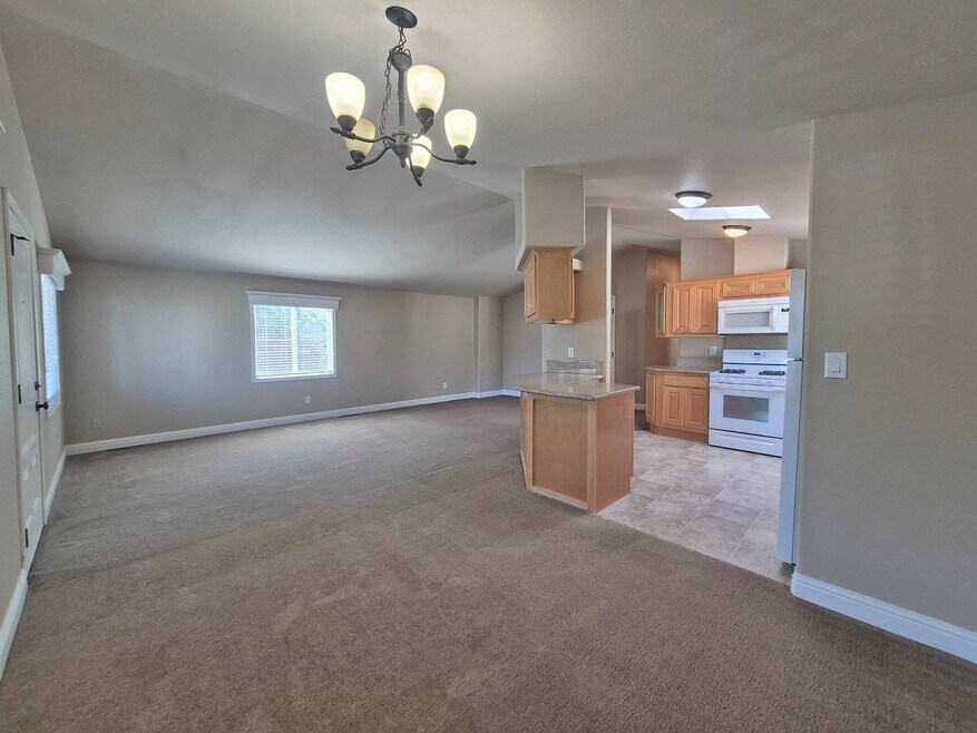 812 Shawnee Trail
