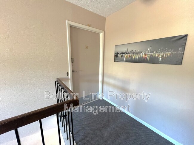 Photo - 2638 Park Rd Unit H