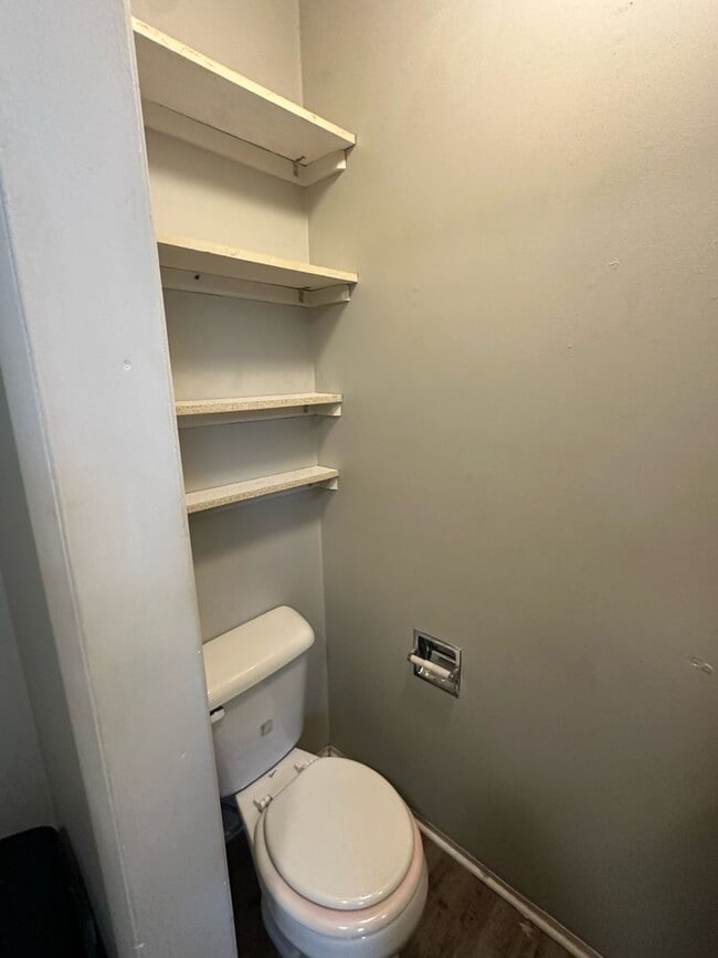 Photo - PRELEASING for AUGUST! Close to Campus Unidad 1517 Apt. 6