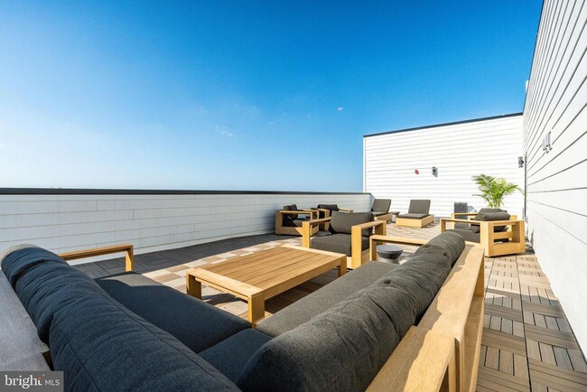 Photo - 1130 N Delaware Ave Unit 602