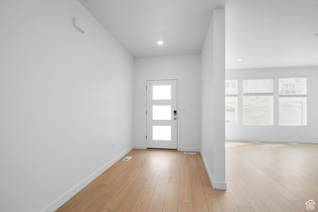 Photo - 2284 Wildwood Ln