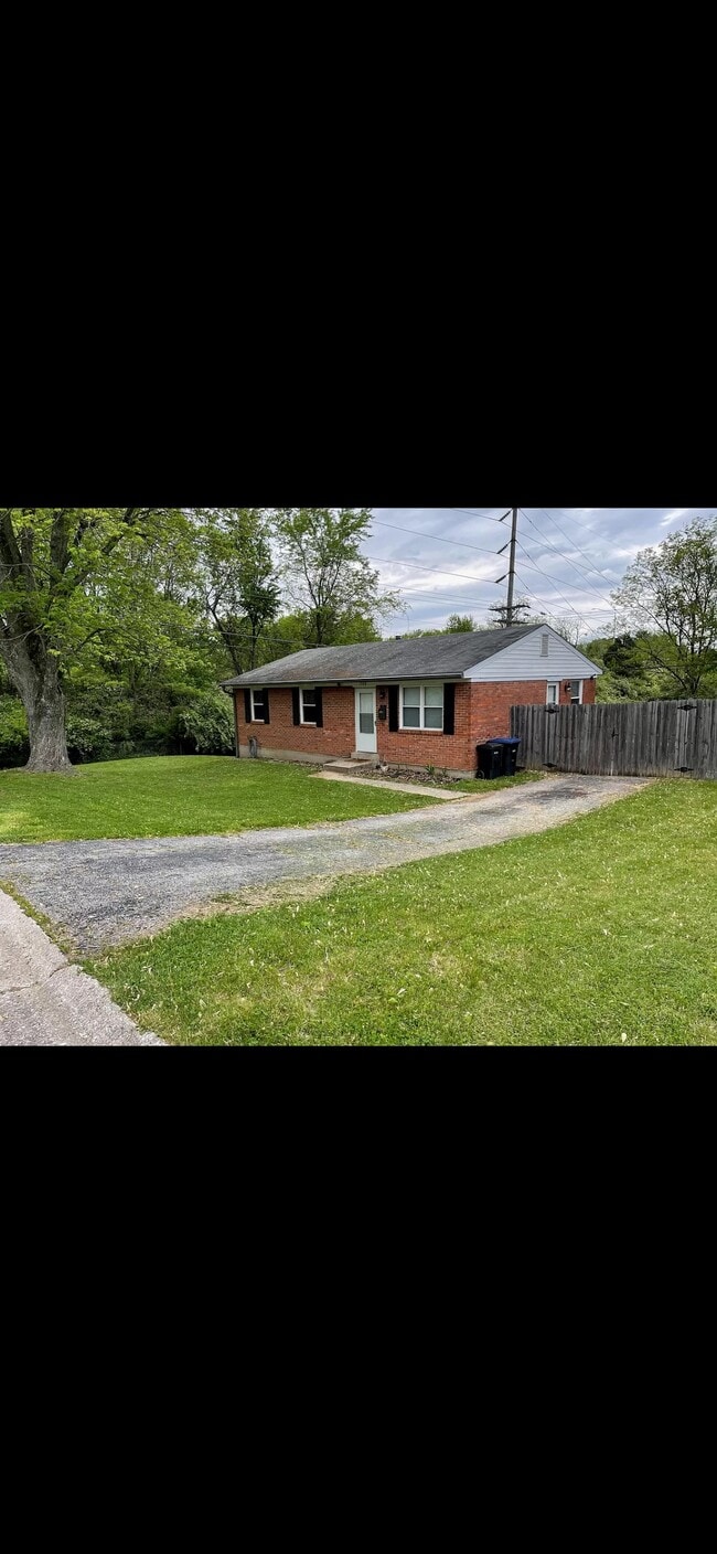 Photo - 1308 Maverick Trail