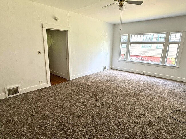 Photo - 43 Mill St Unit 1