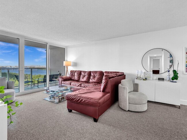 Photo - 100 Bayview Dr Unit 1025