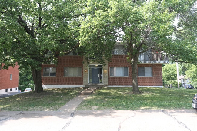 Meadowbrook Apartments and Townhomes