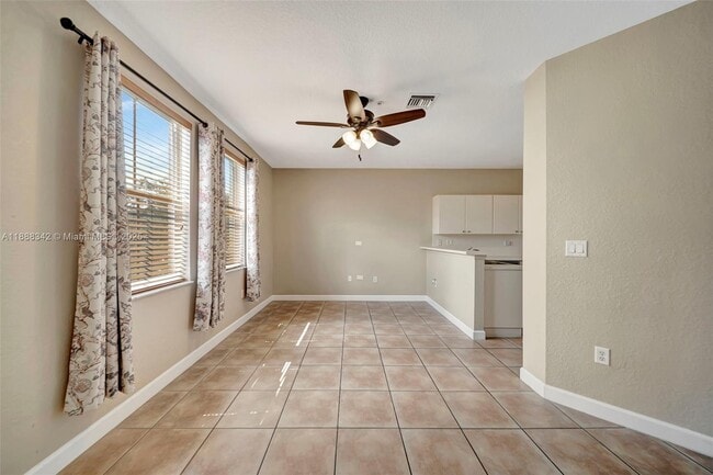 Photo - 4361 SW 160th Ave Unidad 208