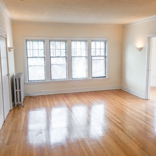 Photo - 1615-25 Ridge Ave.