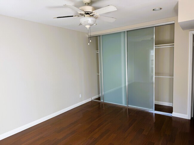 Primary Bedroom - 817 18th St Unit 3