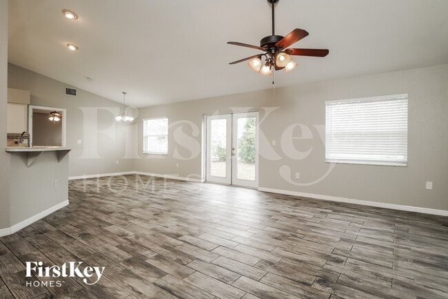 835 Summer Glen Dr