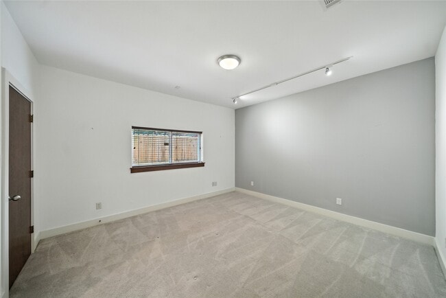 Photo - 1822 Prospect St