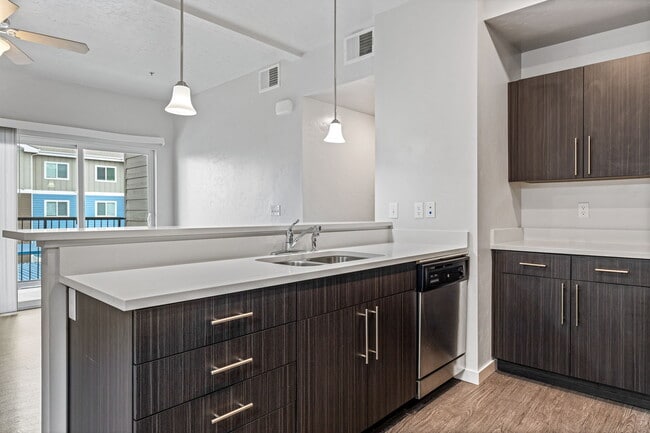 Quail Point Apartments
