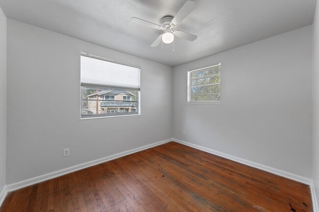 Building Photo - 1531 Louisiana St Unit 2