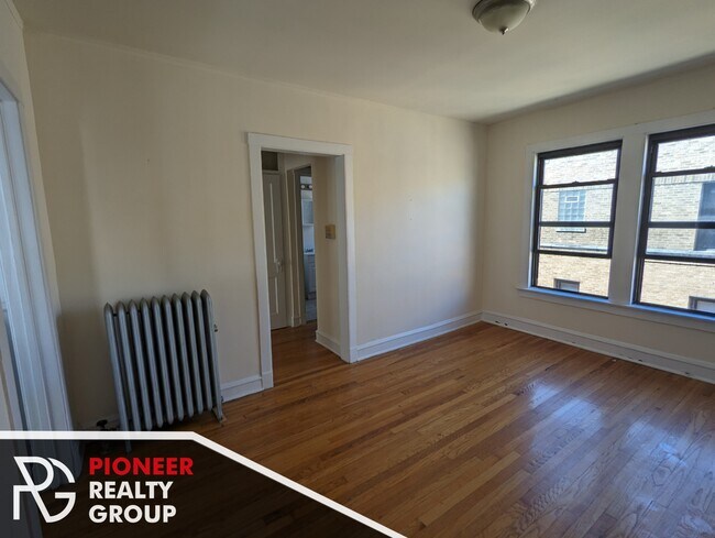 Photo - 2651 N Spaulding Ave Unit 3W