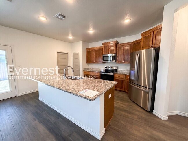 Photo - Limited Time Special Offer / 4 Bed, 3 Bath Home with Garage / Pet-Friendly / Vouchers Accepted / ...