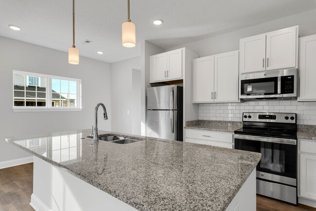 Photo - Alcott Woodcroft Glen