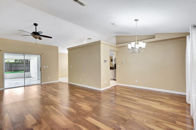 Photo - 6640 NW Omega Rd