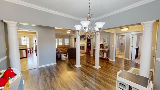 Photo - 1067 E Poplar St