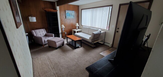 1524 Mission Rd Unit 7