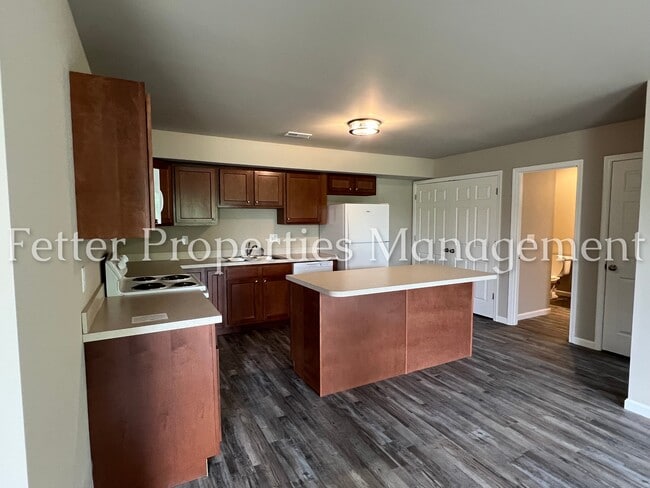 Photo - 5284 Canyon Cir Unidad D