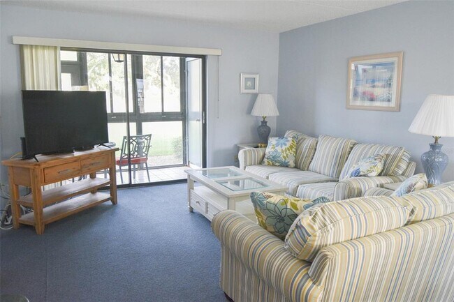 Photo - 111 Cypress Ct Unit 111