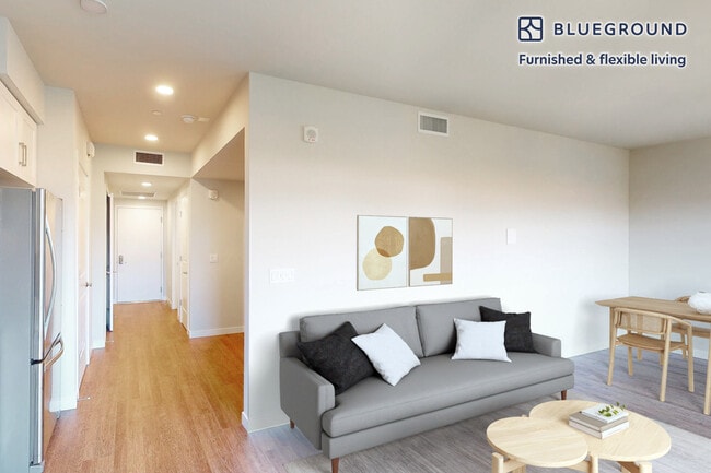 Building Photo - 1001 Harvey Dr